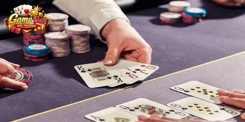 Quan sát lối chơi của đối thủ tránh các tình huống bất ngờ