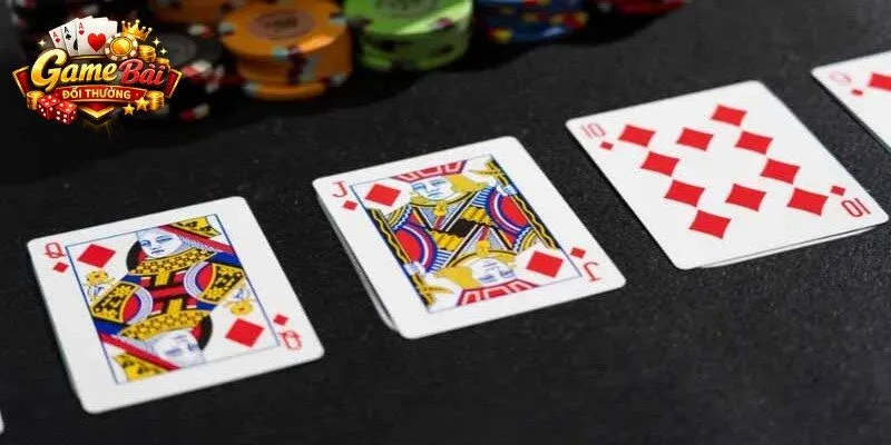 Lựa chọn thời điểm tố dựa trên cách đối thủ hành động